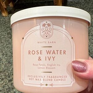 Nwt 3 Wick Candle “Rose Water & Ivy from the White Barn !! 🌹